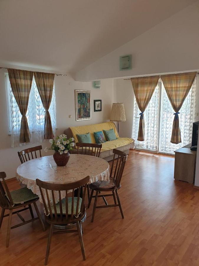 Apartments Skerlep Sevid Exterior foto